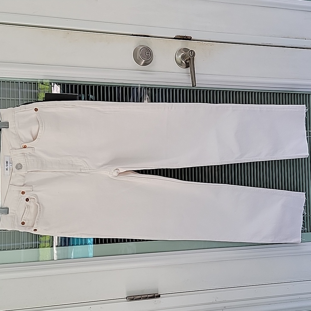 Re/Done 90s High Rise Loose Button Fly Raw Hem Jeans Color Is Vintage White - Picture 2 of 15